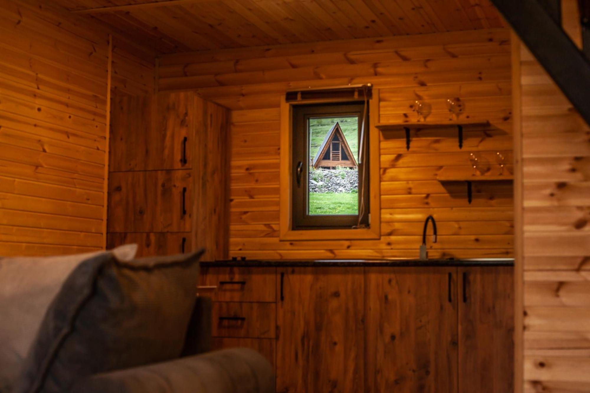Sunset Cottage Kazbegi Екстер'єр фото