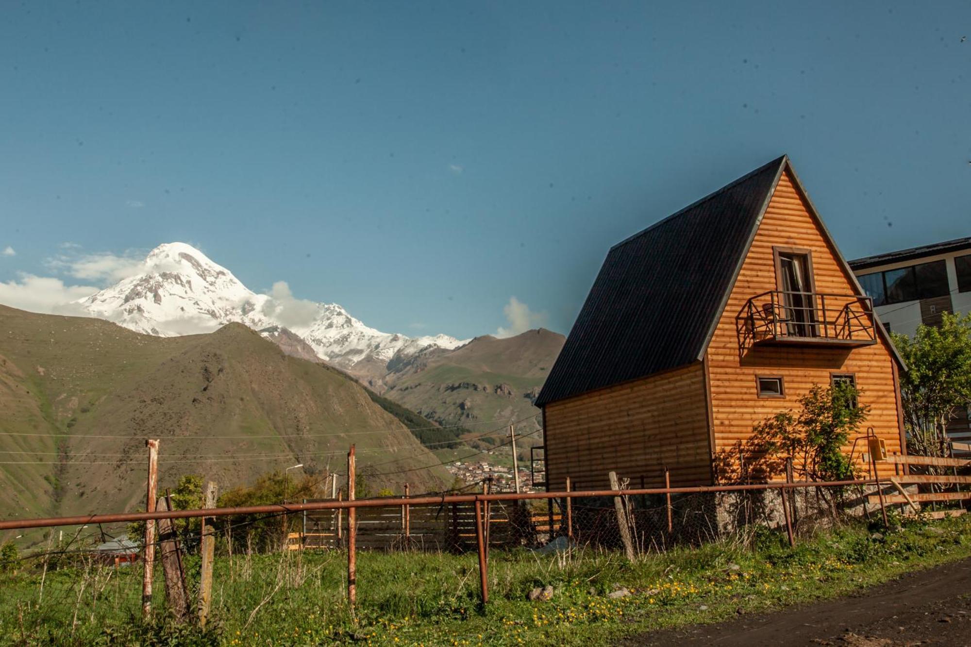Sunset Cottage Kazbegi Екстер'єр фото
